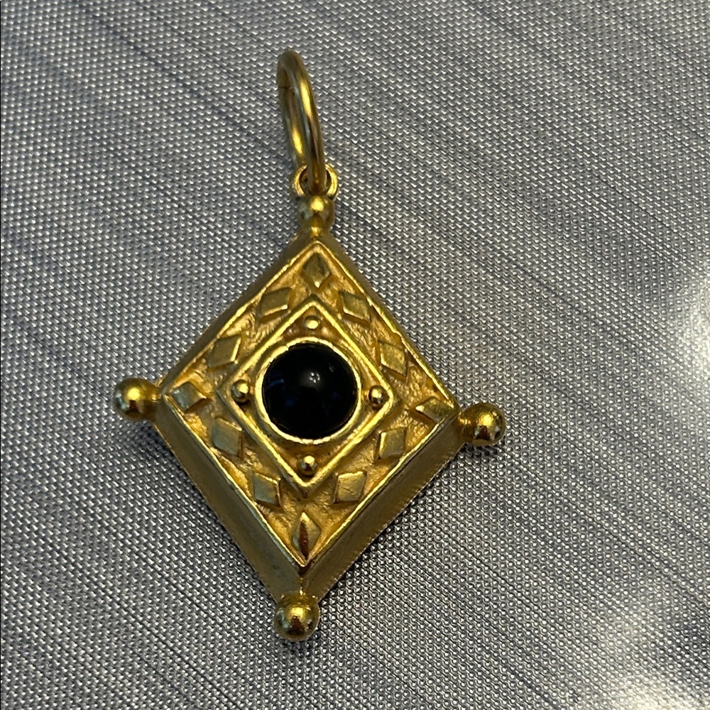 Vintage Goldtone and Black Pendant